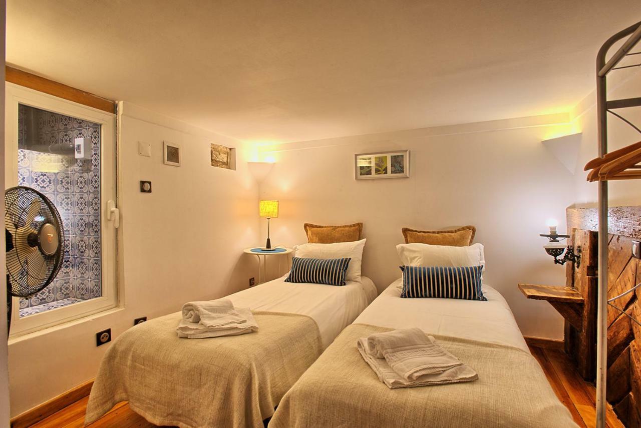 Localtraveling Historic Center Travessa Apartment Lisbon Bagian luar foto