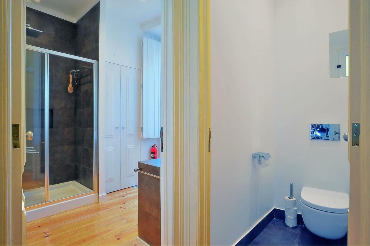Localtraveling Historic Center Travessa Apartment Lisbon Bagian luar foto